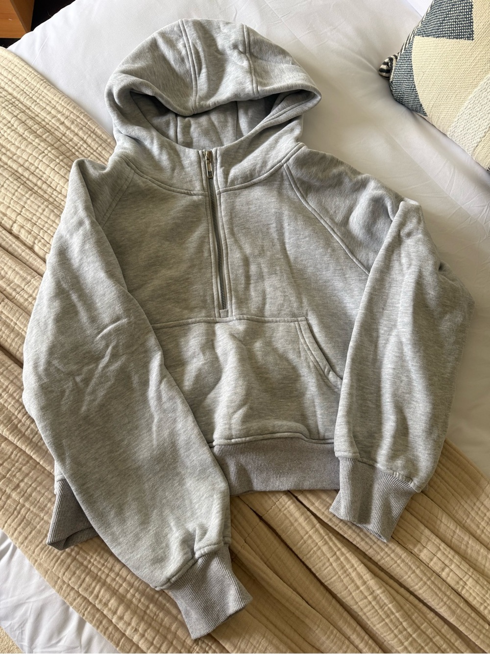Oversized Cropped Light Gray Half-Zip Hoodie - Medium